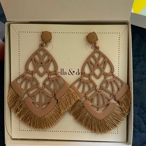 Stella & Dot Alexandre Chandelier Earings